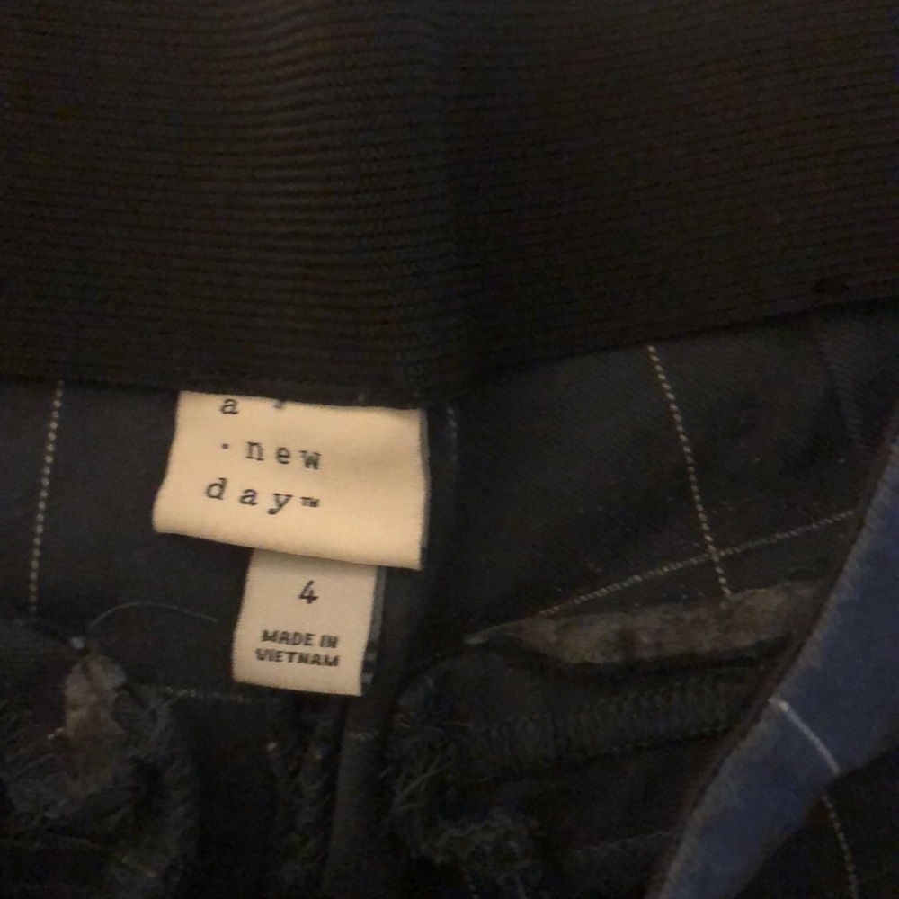 Pants - Picture 3 of 3